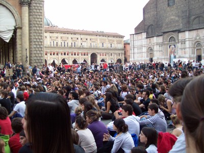 6. assemblea studenti medi in piazza maggiore - 17 ottobre 2008